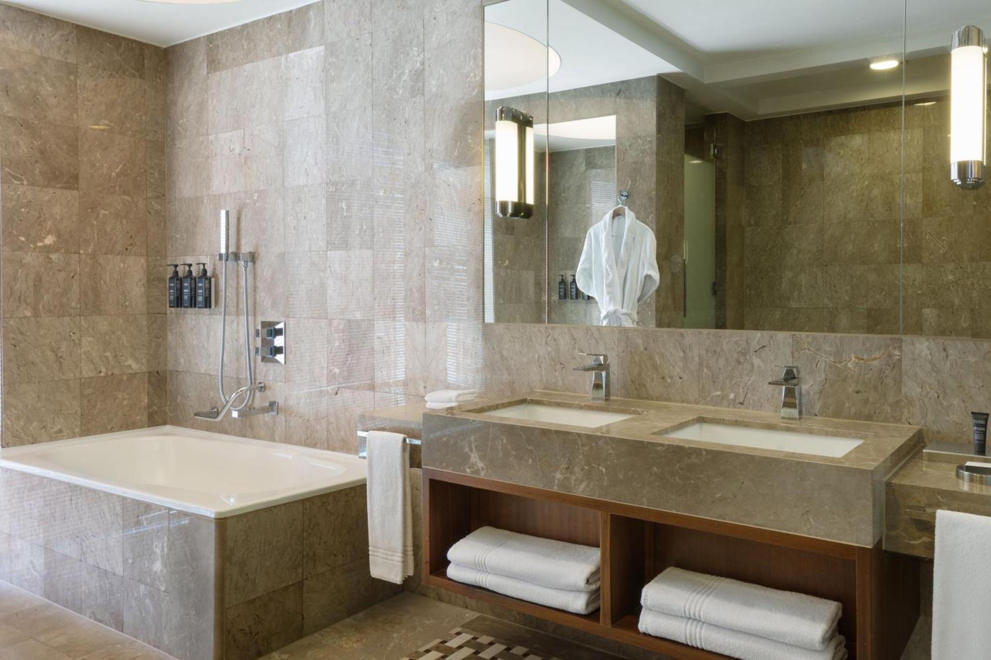 Sheraton Bursa Hotel Esterno foto Bathroom