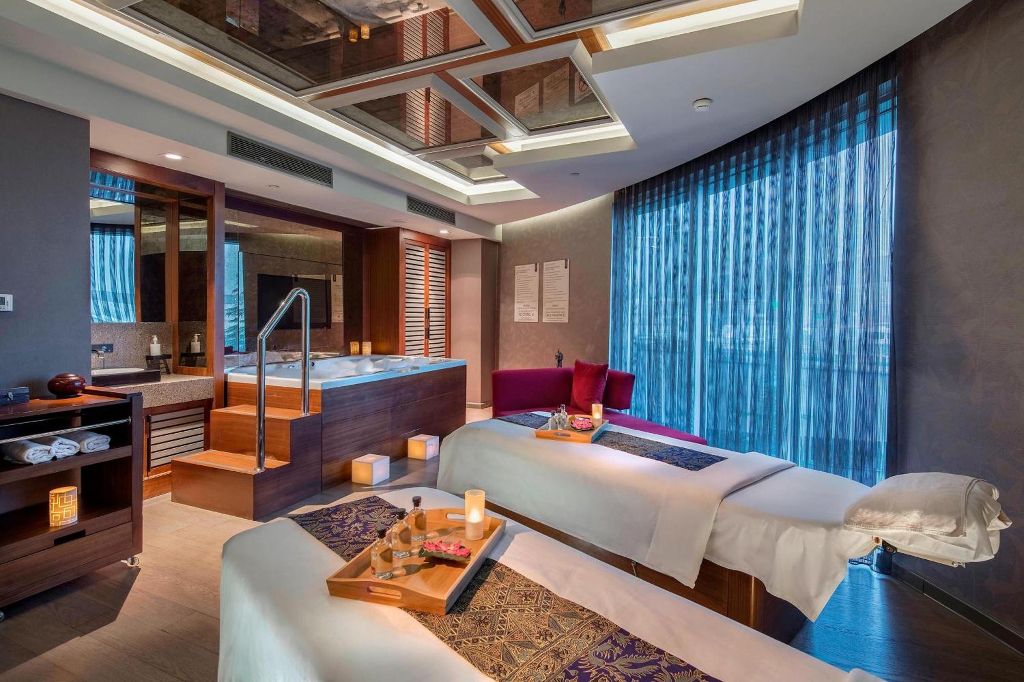 Sheraton Bursa Hotel Esterno foto Spa at The Oberoi, Mumbai